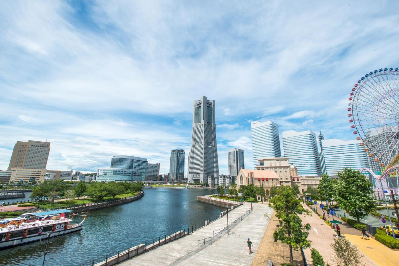Sotetsu Fresa Yokohama Higashiguchi